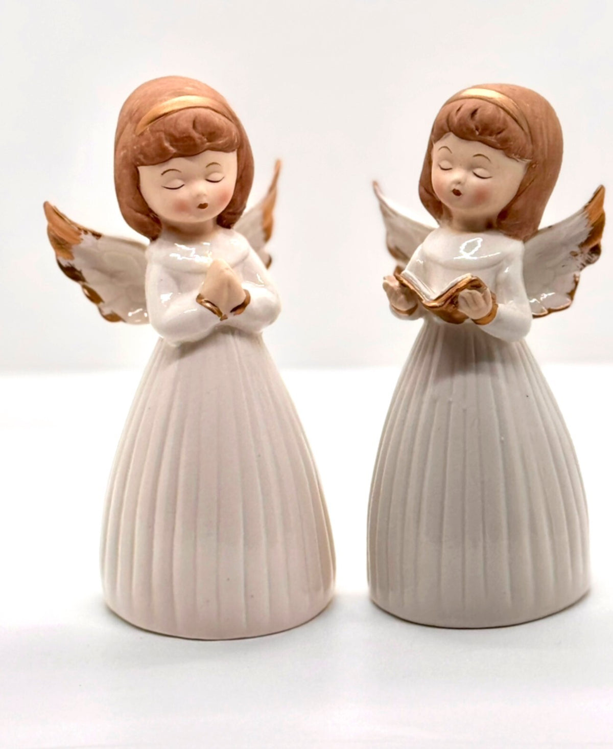 Deko-Figur Engel H. 17 cm aus Porzellan creme-GOLD sort. Formano