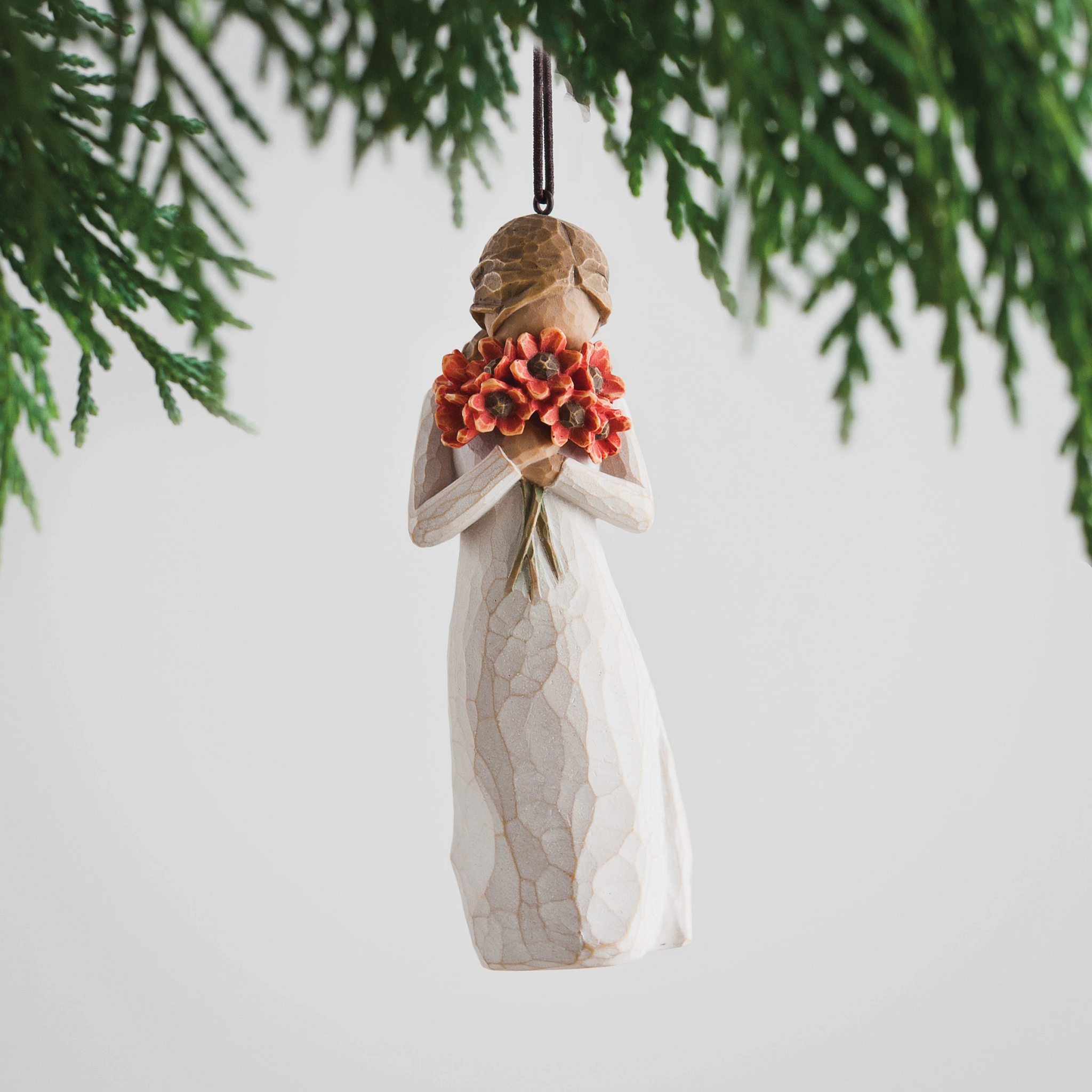 „Surrounded by Love Ornament“ Willow Tree Figur Umgeben von Liebe zum Aufhängen 