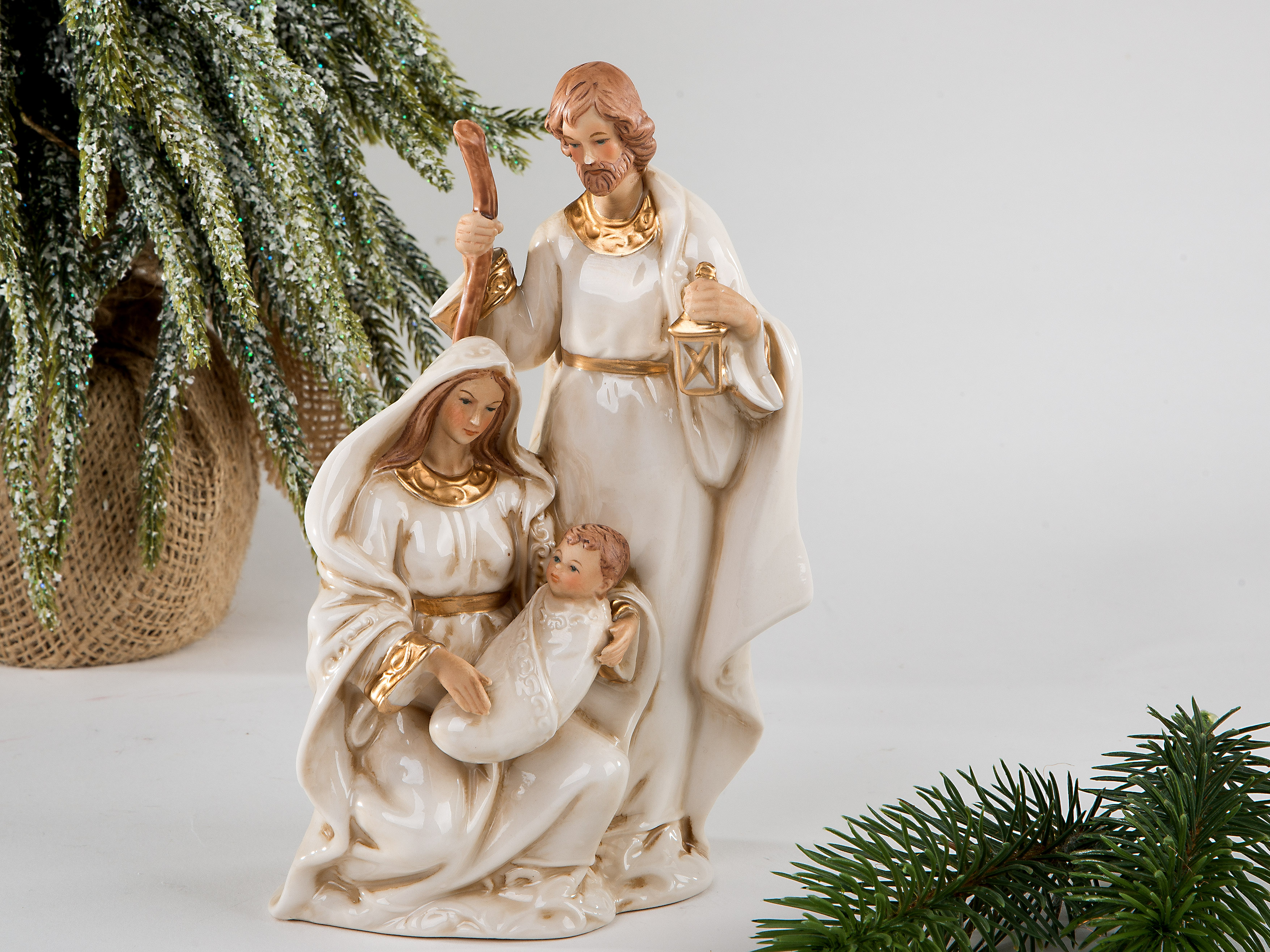 Deko-Figur Heilige Familie aus Porzellan,18 cm creme-gold Weihnachten Formano 
