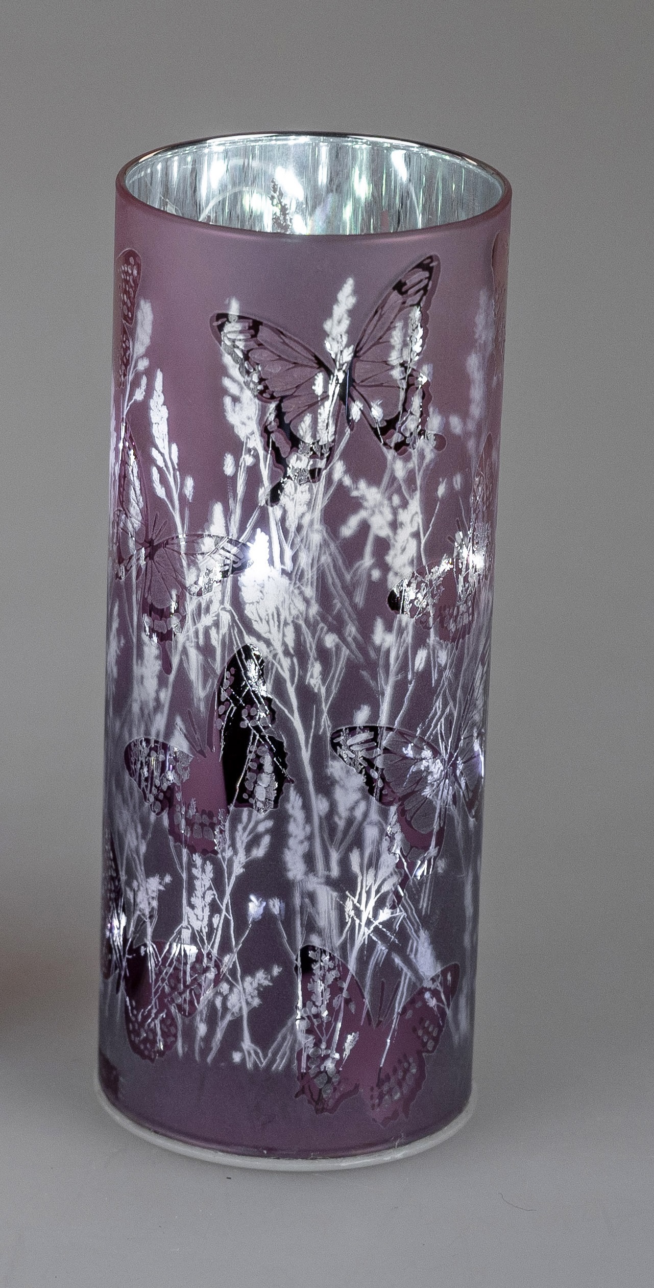 LED-Deko Licht, Tischlampe Schmetterlinge H. 20cm lila silber mit Timer Formano