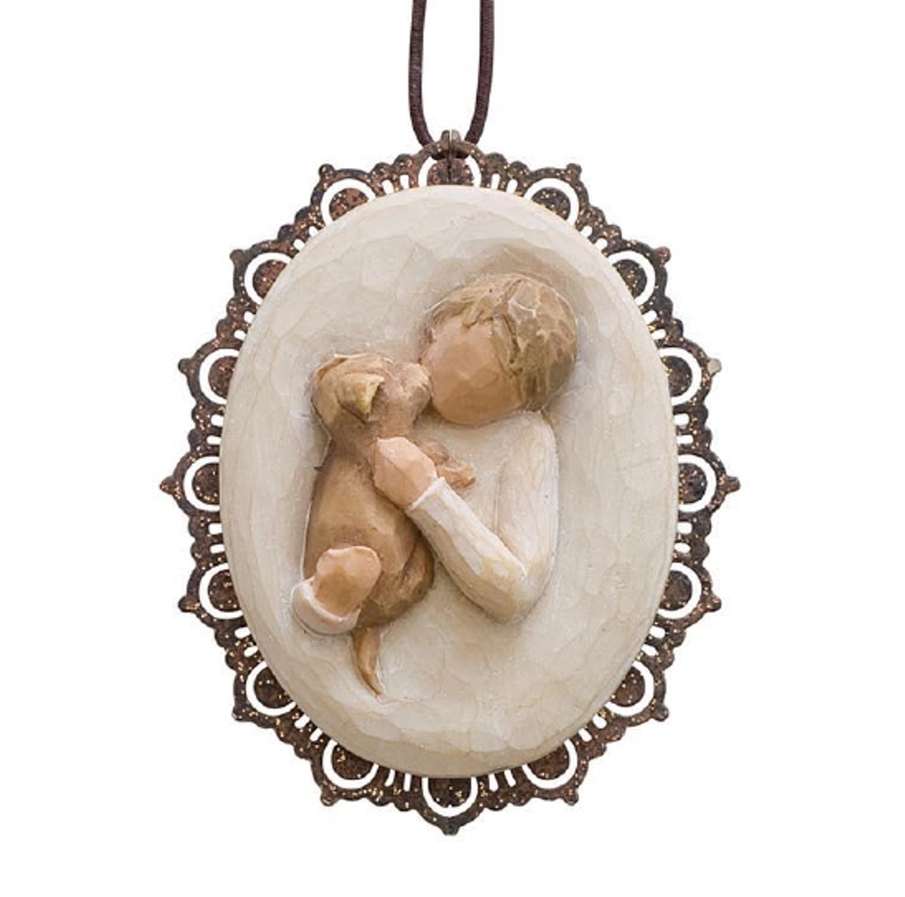 „Kindness (boy)“ Deko-Anhänger Freundlichkeit (Junge) Ornament mit Metallrand Willow Tree zum Aufhängen von Susan Lordi