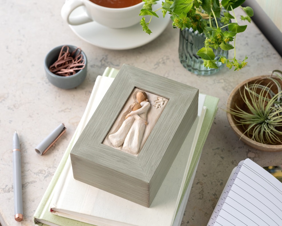 Aufbewahrungsbox "Mother and Daughter“ 13,5cm für Mutter und Tochter- geformte handbemalte Deko-Box Willow Tree